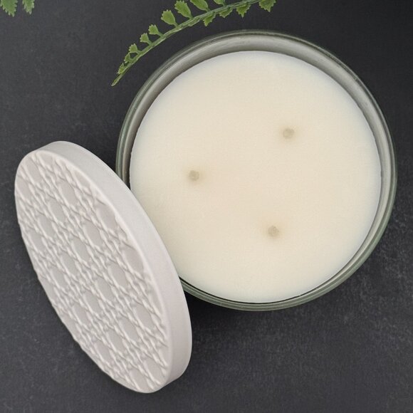 BBW Oceanside Lavender Bath & Body Works 3 Wick Candle - Picture 6 of 10